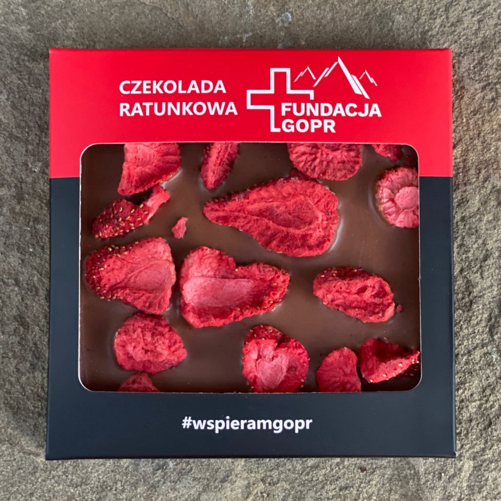 CZEKOLADA MLECZNA Z TRUSKAWKAMI